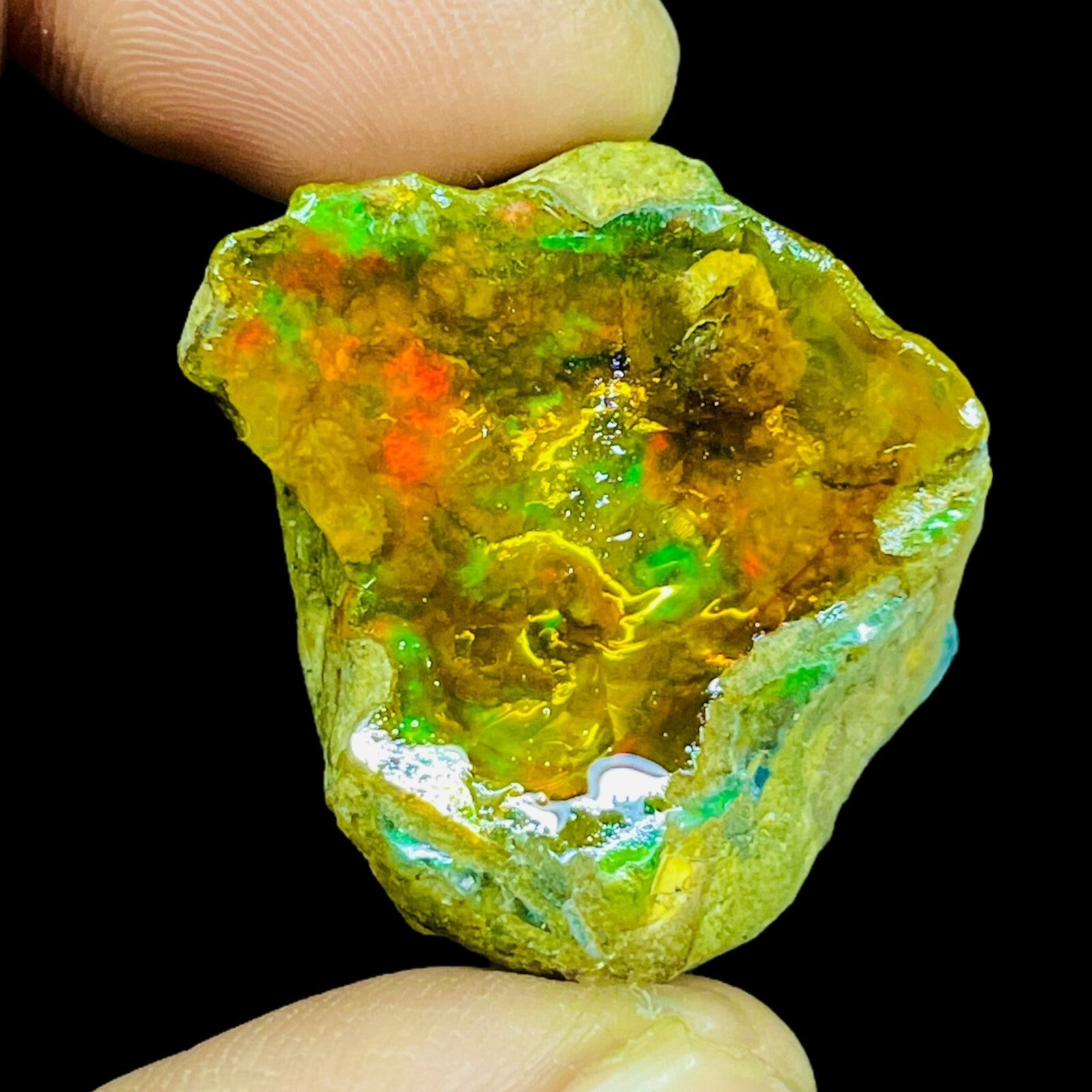 60.55 Cts Natural Ethiopian Opal Rough 31x23mm Huge Multi Fire Loose Gemstone