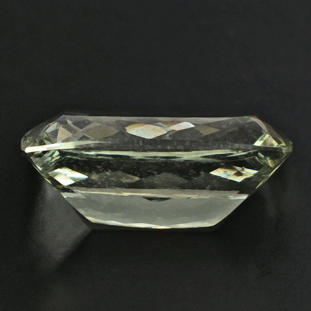 GREEN AQUAMARINE CUT CUSHION 19X14MM 14.60 Cts.