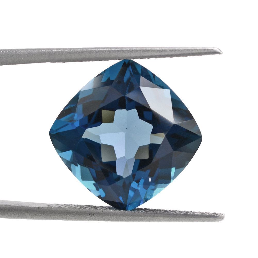 LONDON BLUE TOPAZ CUT CUSHION 14MM 13.35 Cts.