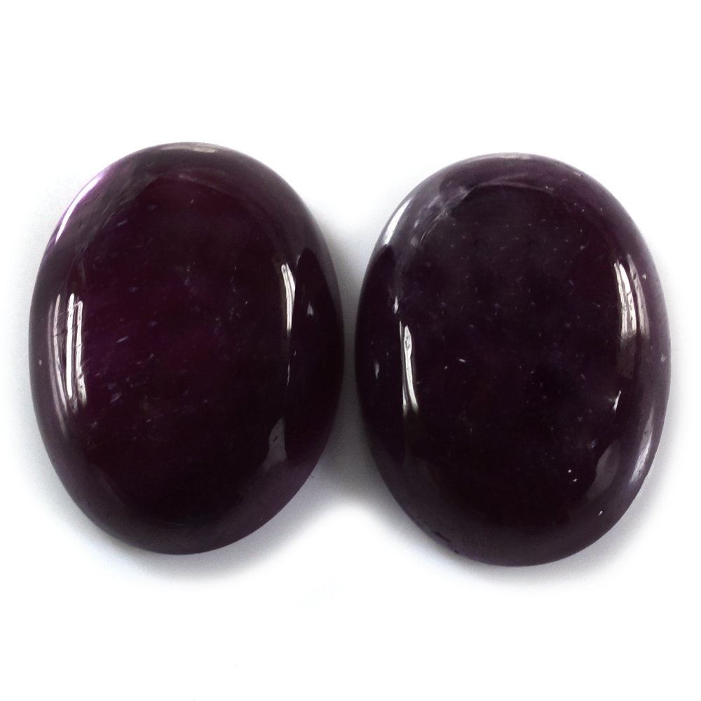 RUBY OVAL CAB 16X12MM 12.03 Cts.