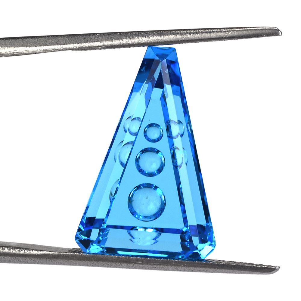 SWISS BLUE TOPAZ SUPPER TRAPEZOID (DES#119) 18X12MM 12.00 Cts.