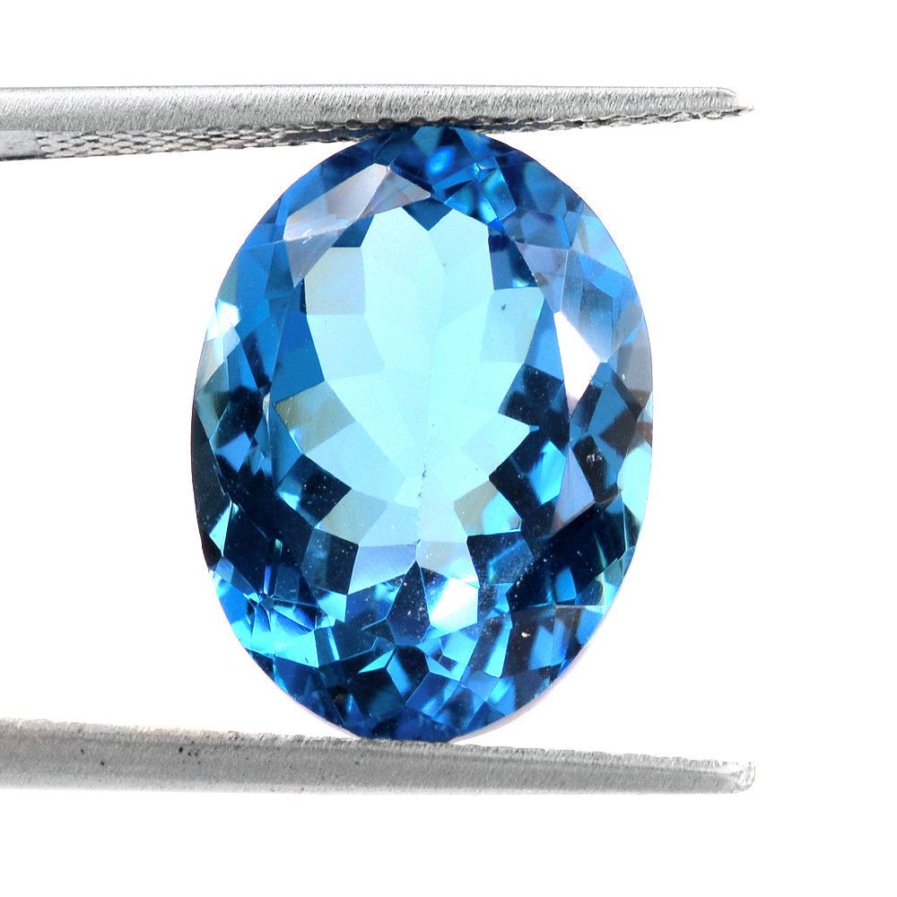 SWISS BLUE TOPAZ CUT OVAL (TOP) 16X12MM 11.87 Cts.